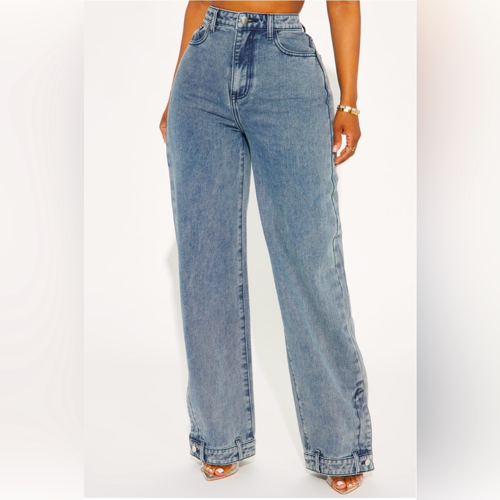 FASHION NOVA  I  Straight Leg Denim Jeans (NWT) size 11